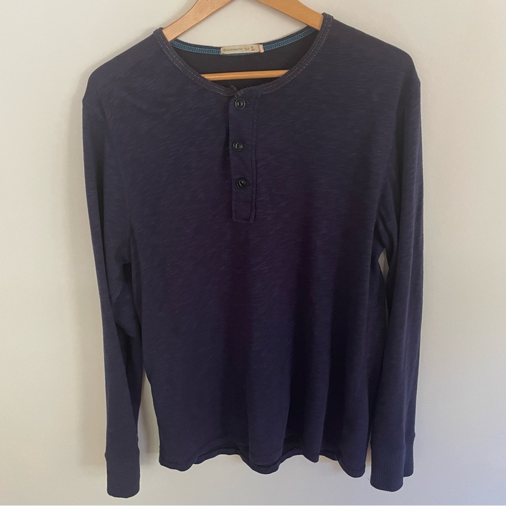 Alternative Men’s crew neck henley, Large, blue